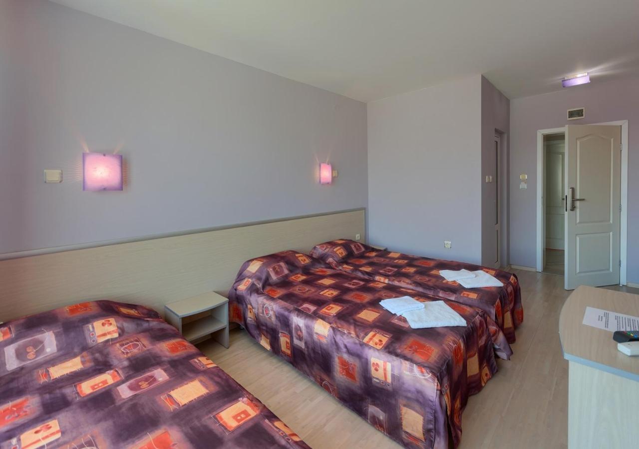 Hotel Fantastiko Ravda رافدا المظهر الخارجي الصورة