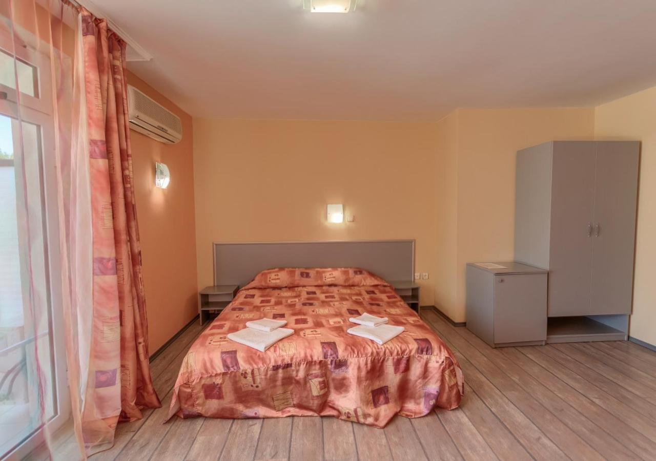 Hotel Fantastiko Ravda رافدا المظهر الخارجي الصورة