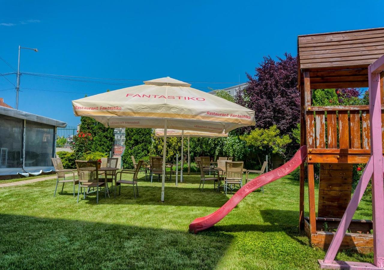 Hotel Fantastiko Ravda رافدا المظهر الخارجي الصورة