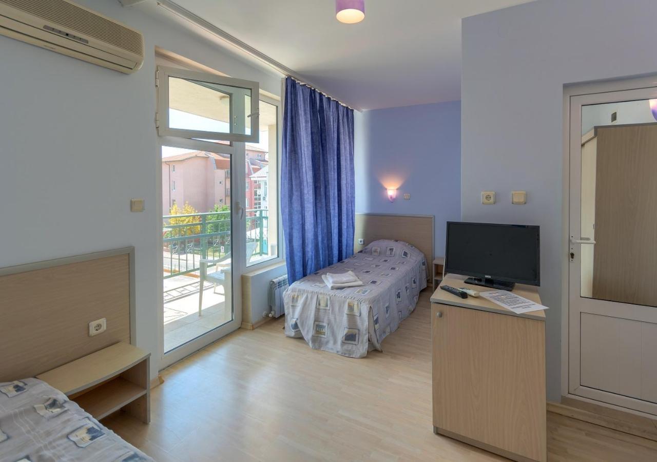 Hotel Fantastiko Ravda رافدا المظهر الخارجي الصورة