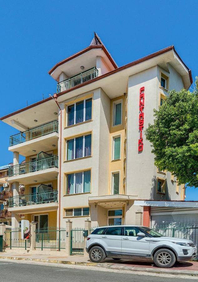 Hotel Fantastiko Ravda رافدا المظهر الخارجي الصورة